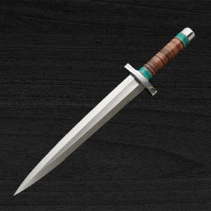 D2 steel Daggers fantasy daggers for men Arkansas Toothpick custom handmade daggers personalized gift for husband Best Halloween Gift