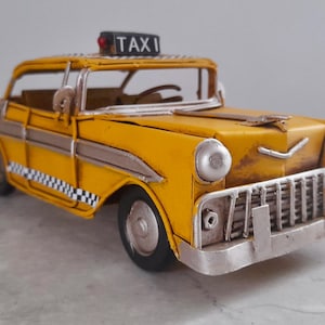 Metal New York Taxi Vintage Style Ornament