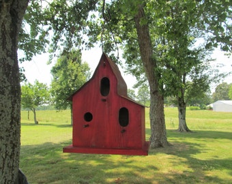 Rustic Barn Birdhouse