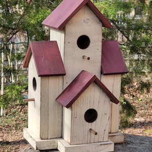 Small Condo Birdhouse
