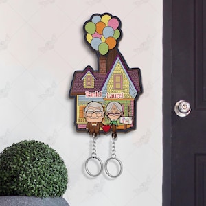 Personalized Carl and Ellie Movie up key holder, Up Inspired Carl and Ellie keychain, Balloon House, Perfect Home Decor, Anniversary Gift