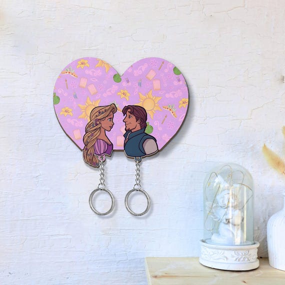 Personalized Tangled Couple Wooden Keychain, Rapunzel and Flynn
