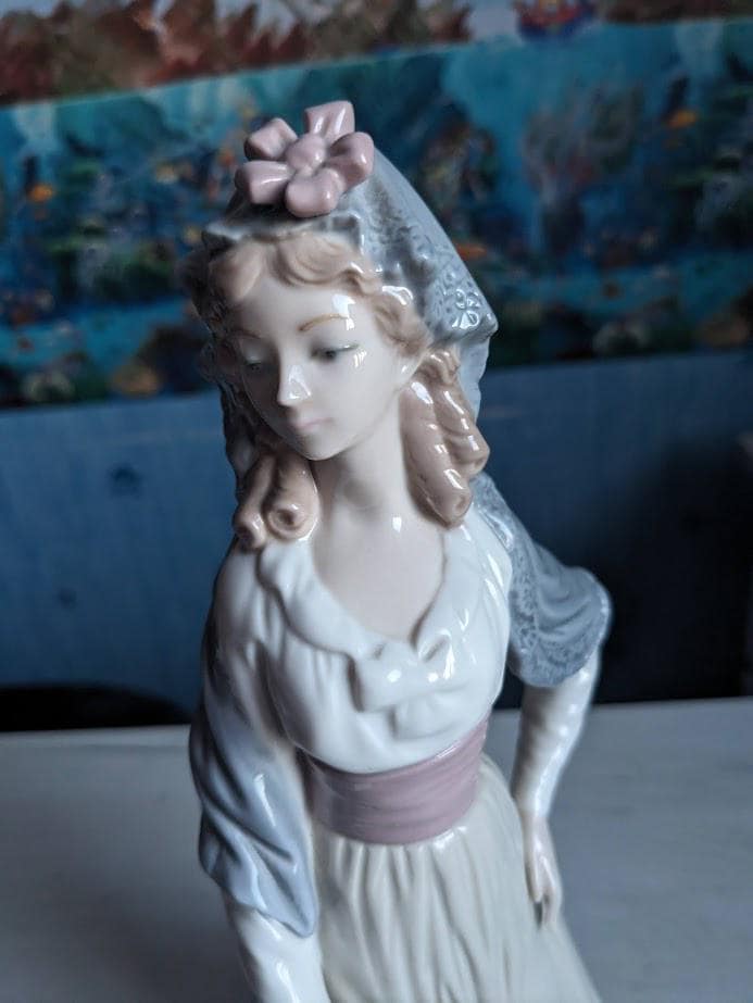 LLADRO リヤドロ ゴヤの婦人 Goya Lady No.5125 Dama Goyesca スペイン