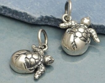 Baby Sea Turtle Charm, 925 Sterling Silver, 1 PC,  Beach, Ocean, Sea Pendants, Wholesale Charms, 14x10mm,