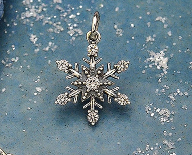 Snowflake Charms Snowflake Pendants Antiqued Silver Winter Charms Silver Snowflake  Charms Christmas Charms BULK Charms Wholesale Charm 160pc 