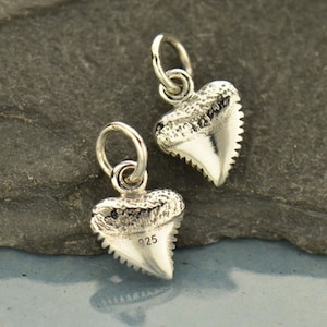 Sterling Silver Tiny Shark Tooth Charm, 1 Pc,  Wholesale Beach and Ocean Charms, 13x7.5mm