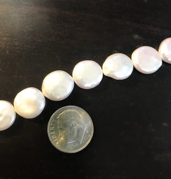 Wholesale Near Round White Natural Freshwater Pearl A / AA / AAA
