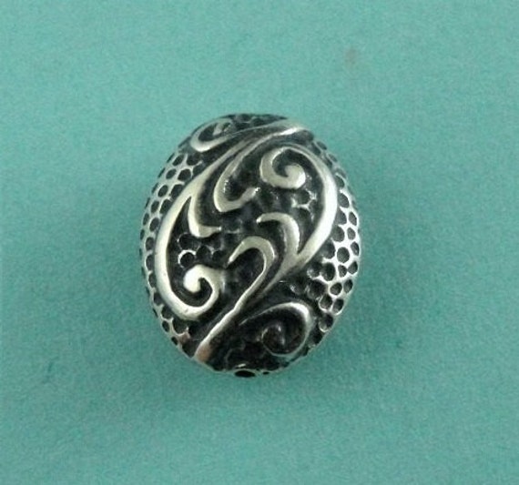 Bali Oval Wave Beads, Sterling Silver Textured Beads 14.5 x 6 x 11.5