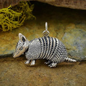 Sterling Silver Armadillo Charm, Pendant, Animal Charm, 925 Silver Pendant, Wholesale Charms or Necklace, 18x26x4mm