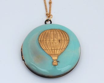 GiftJewelryShop Hot Air Balloons Glass Cabochon Rotatable Lucky Pendant Necklace