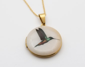 Collier médaillon colibri oiseaux plumes colibris colliers médaillons superposition de pièces personnalisées cadeau unique cadeau personnalisé oiseau