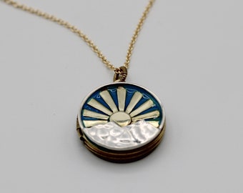 Medaillon Halskette · Gold Sun Halsketten · Sunburst Anhänger · Locket Halskette mit Foto · Kundenspezifisches Geschenk für sie · Gold Layering Halskette · Geschenke