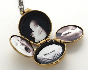 Incredible Four-Way Locket Necklace Family Album Lockets Mourning Jewelry 4 Picture Photograph Unique Gift Customize Personalize Necklaces