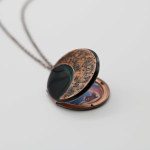 Vintage Moon Locket Necklace · Crescent Moon Jewelry · Custom Photo Gifts · Personalized Handmade Gift · Mourning Memorial Lockets · Galaxy