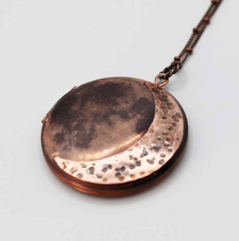 Vintage Locket Moon Crescent Moon Phases Necklace Jewelry Galaxy ...
