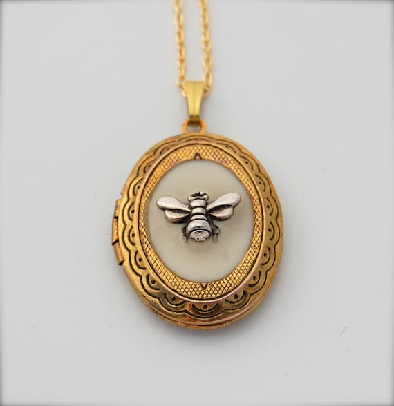 aaXia 14K Yellow Gold 1/10ct. TDW Diamond Bumblebee Pendant Necklace -  Walmart.com