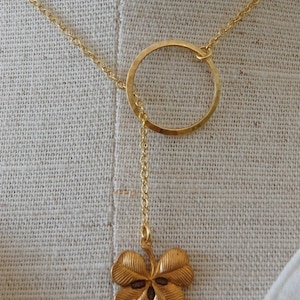 4 Feuilles Clover Lariat Collier Quatre Feuilles Clovers Bijoux Lariats Colliers Délicats Tous les jours Porter Chance Cadeaux Cadeaux Irlandais Irlande image 2