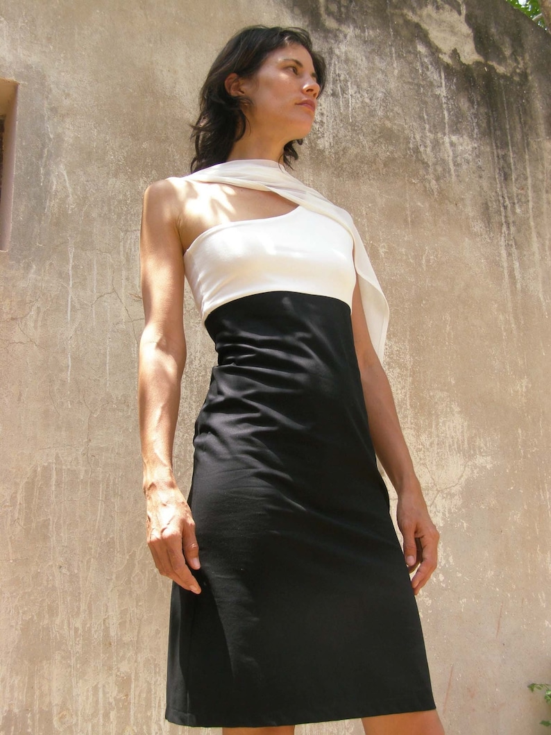 Tight One Shoulder Dresses