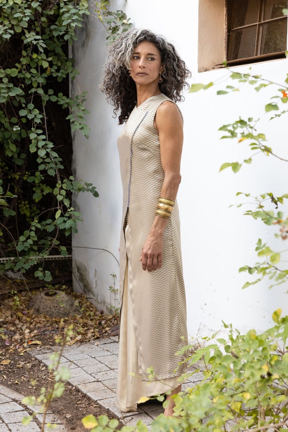 Abito tunica oro per occasioni speciali elegante abito lungo abito per la madre della sposa abito da sera oro da donna abito elegante da donna Etsy Italia