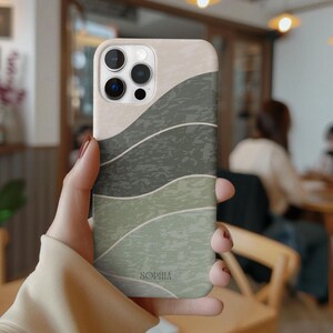 Mountain Inspired MagSafe iPhone Case: Aesthetic Protection for Your Device, Personalized iPhone case