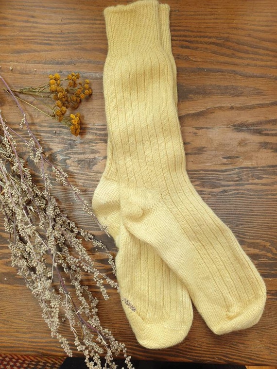 100% lambs wool socks medium naturally dyed