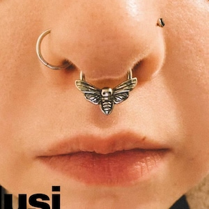 Silver Moth Näspiercing Djur Septum Ring Gotisk Näsmycke Öronpiercing Hoop Clicker Piercing