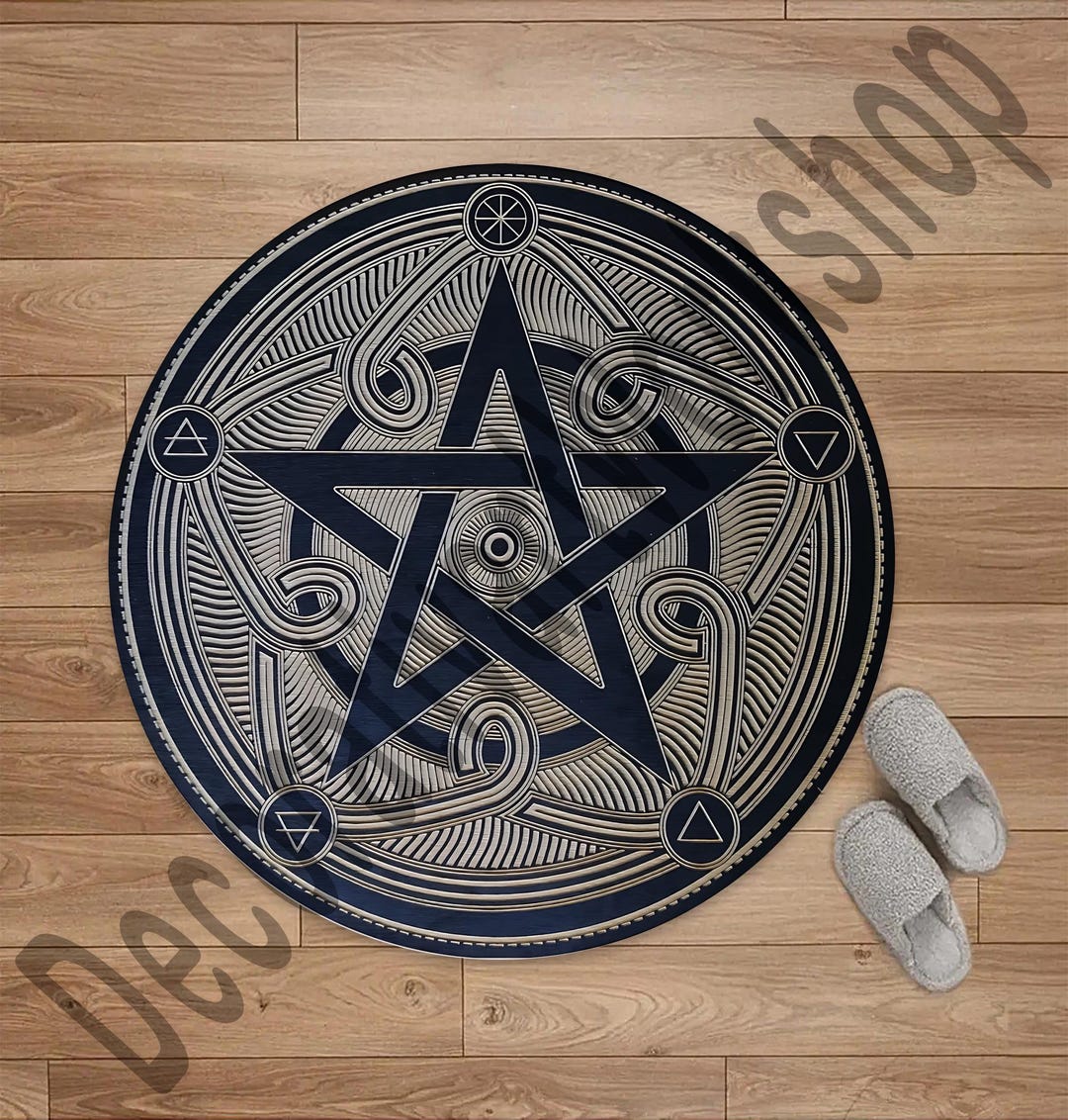 Occult Witchy Pentagram Rug: Gothic Round Meditation Decor - Etsy