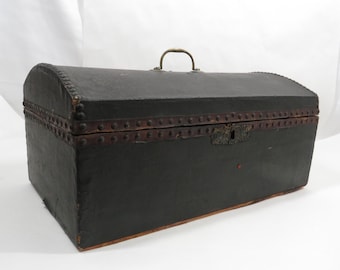 Trunk Storage Box Antique Collectible