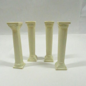 4 Columns Cake Decoration Ecru nos Vintage