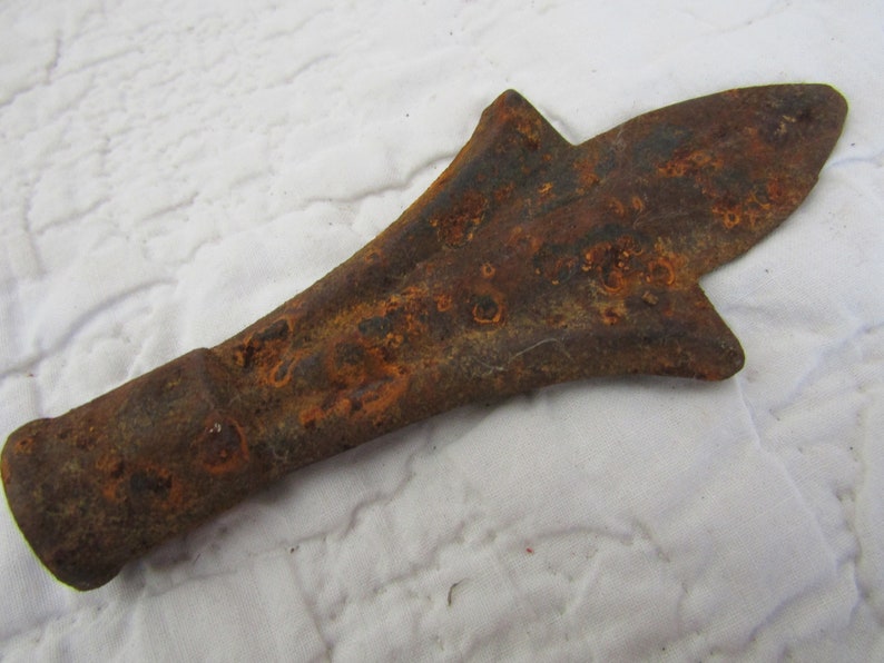 Vintage Cast Iron Finial Fully rusted