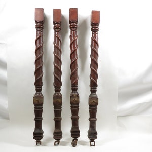 4 Furniture Legs wood Ornate Vintage salvage