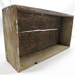 Wood Box storage vintage weathered collectible not perfect