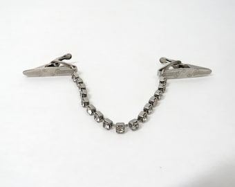 Sweater clip guard silver tone Vintage rhinestone
