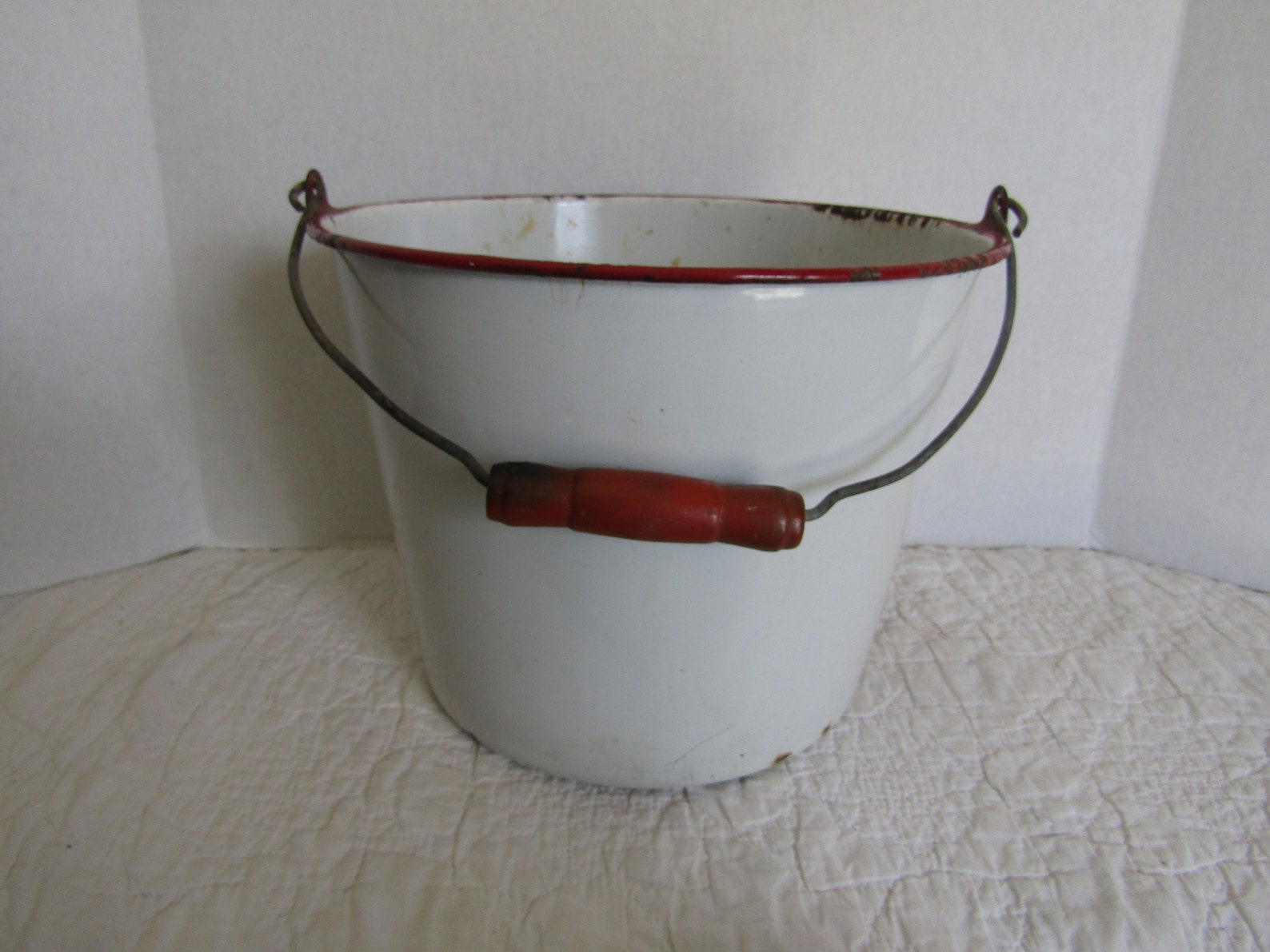 Enamel Bucket Pail Wood Handle Large Vintage Etsy