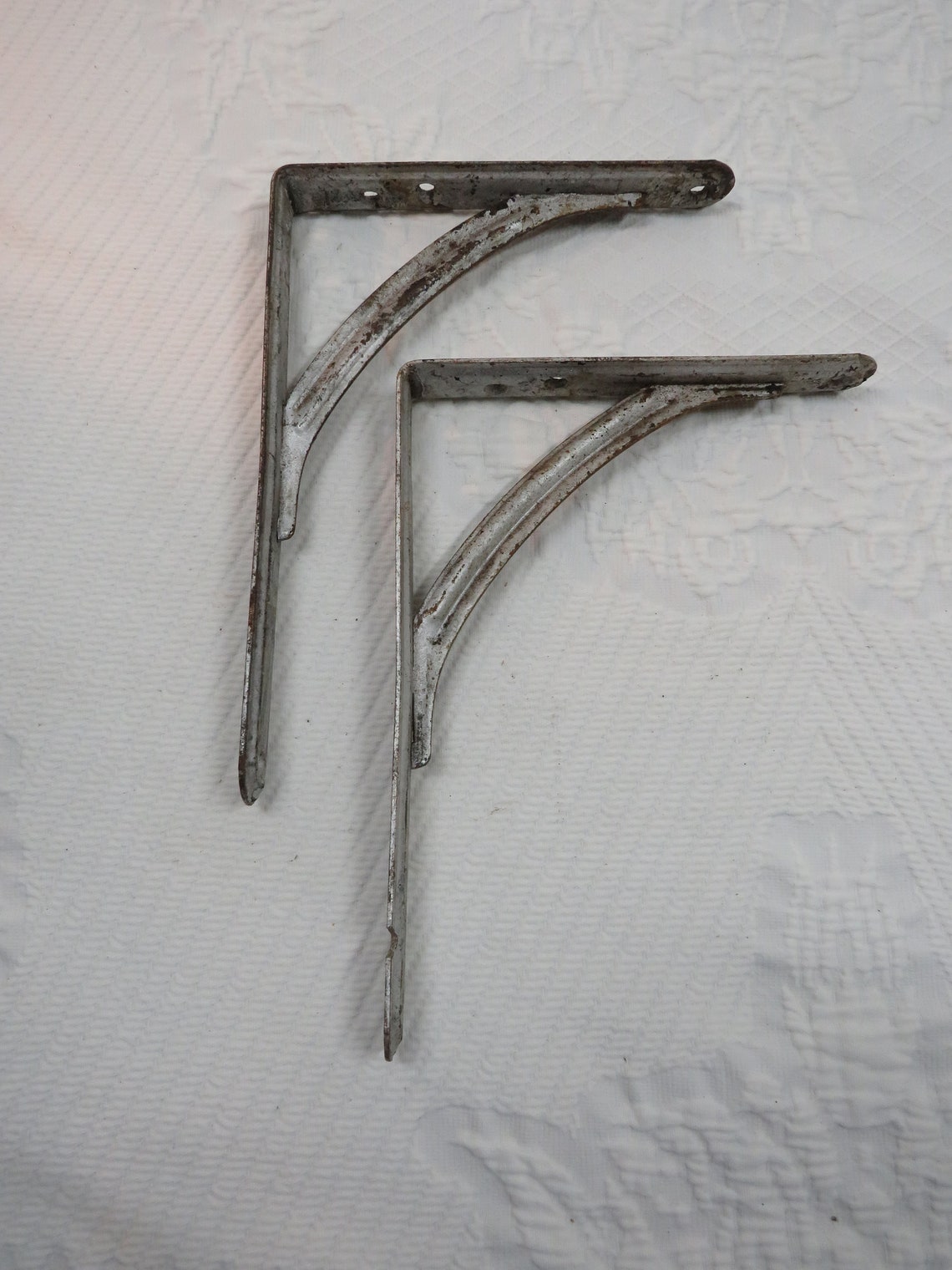 2 Vintage Metal Brackets Vintage Etsy