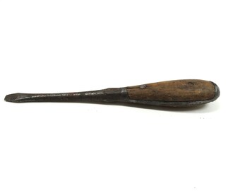 Wood Handle Screwdriver Antique hand tool Vintage