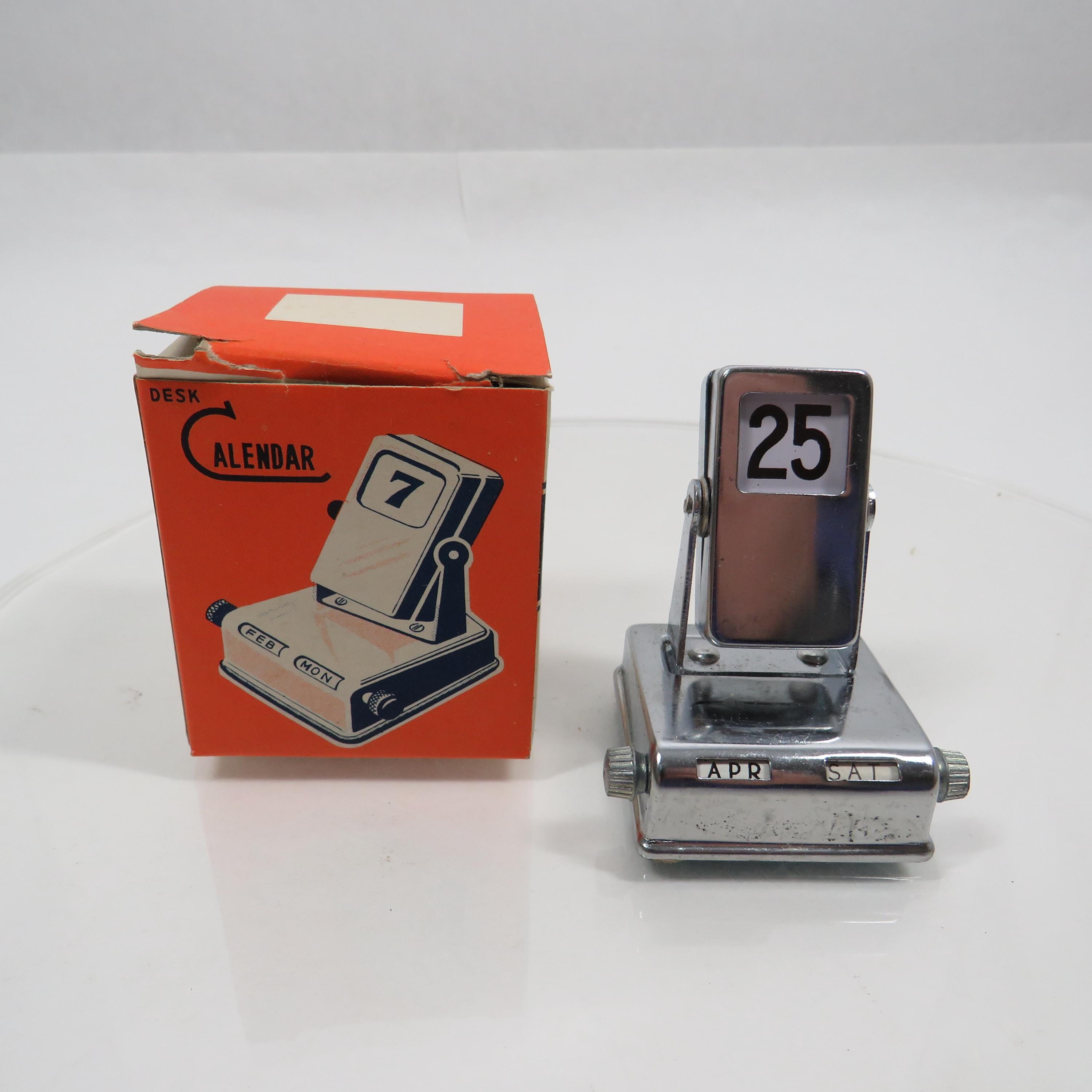 Vintage Metal Perpetual Flip Calendar - Etsy
