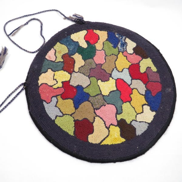 Vintage Hooked Round Chair Pad - Colorful Seat Cover (15.5 inch)