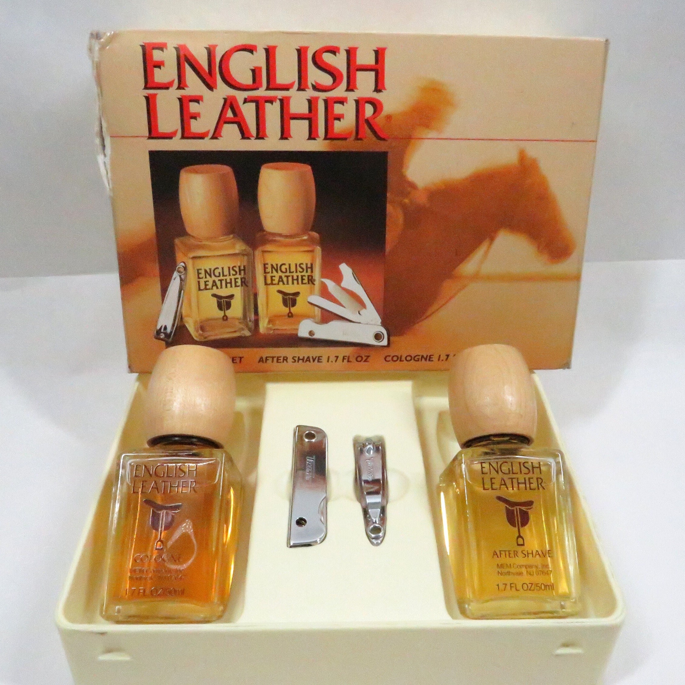 Vintage MEM English Leather After Shave 4 Fl Oz / 110 Ml. Splash. 