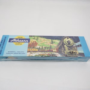 Athearn Train Car Vintage NOS HO Miniature kit Burlington