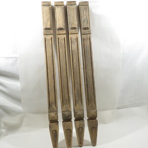 4 Furniture Legs wood Ornate Vintage salvage