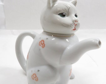 Cat Teapot Floral White Vintage Novelty Collectible