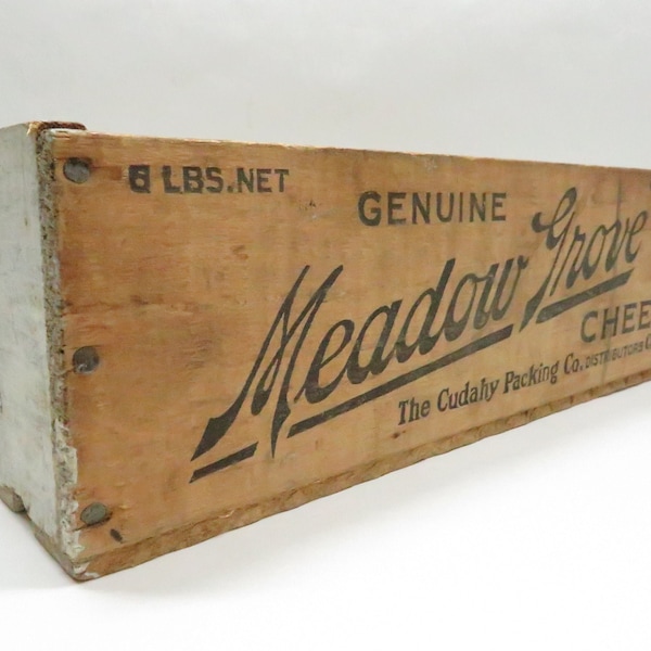 Wood box Cheese Meadow Grove Brand Cheese Vintage