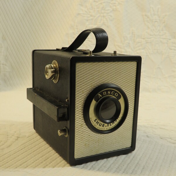 Camera Ansco Shur - Flash Model Vintage