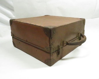 Storage Box leather handle with metal latches Vintage