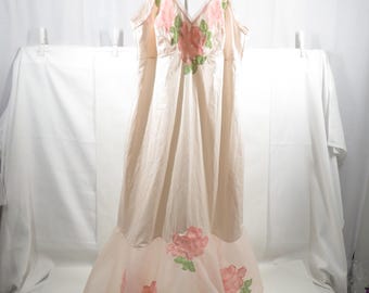 Ladies Slip Vintage fashion collectible floral appliques