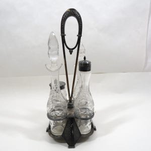 Cruet Set Meriden B & Co 4 slot with Etched glass bottles Antique Kitchen collectible