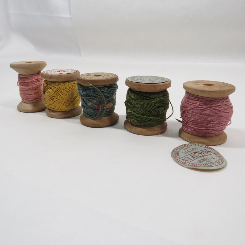 5 Wood Thread Spools Vintage Sewing Craft Collectible Storage - Etsy