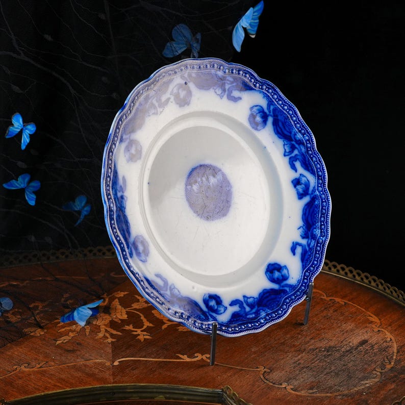 Antique New Wharf Pottery Geneva Flow Blue Plate 10” – Art Nouveau Cobalt Tulips, Semi-Porcelain Staffordshire England, Scalloped Rim, 1890s image 2