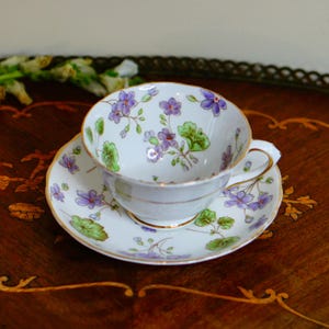 Vintage Tuscan Bone China Tea Cup and Saucer – Hand-Painted Violets Floral Pattern, Gold Trim, Made in England, 1950s Collectible Porcelain